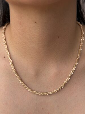 collar 9